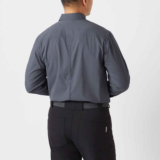 Men's Untouchable Standard Fit Long Sleeve Shirt