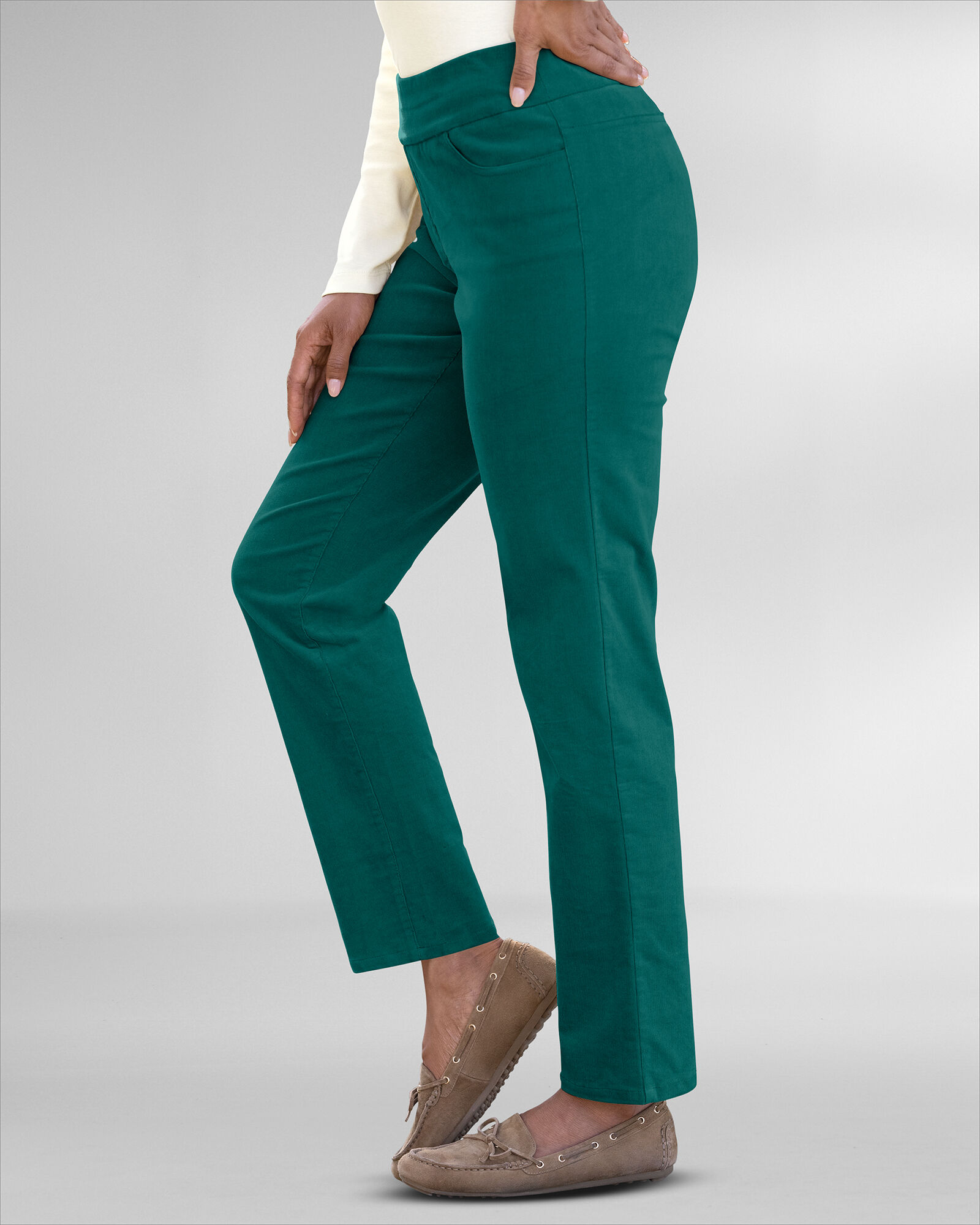 COMFORTABLE REASON「Color Cord Slacks」 | gouter