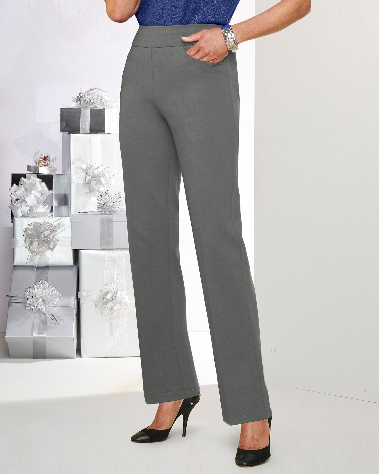 【新品】CARORIE LIGHT PONTE TAPERED PANTS[L] Ultra-Stretch Ponte Tapered Cargo Pants