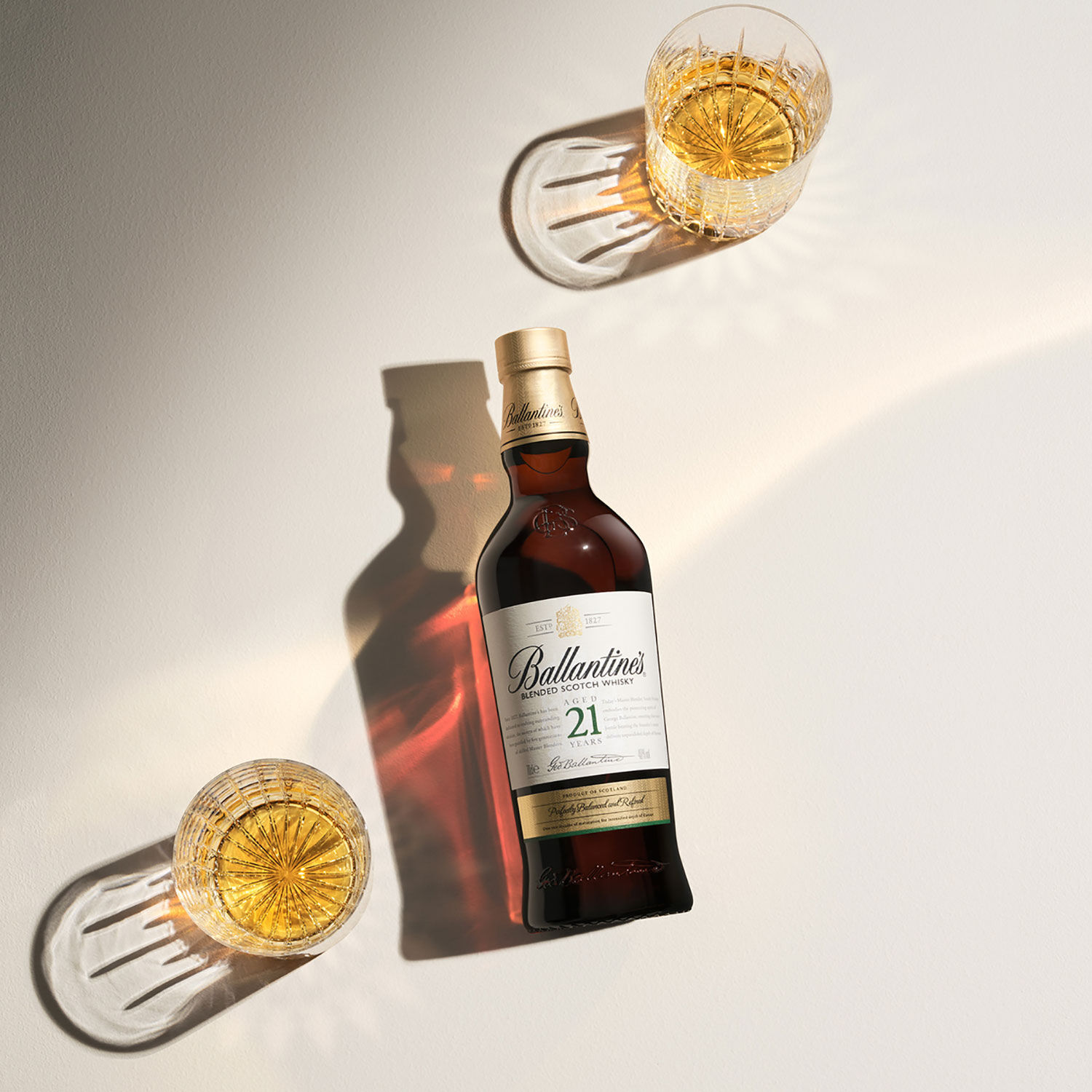 バランタイン21年 /ブレンデッドスコッチウィスキー 700ml