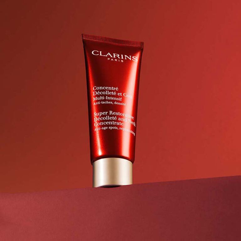 Super Restorative Decollete And Neck Cream